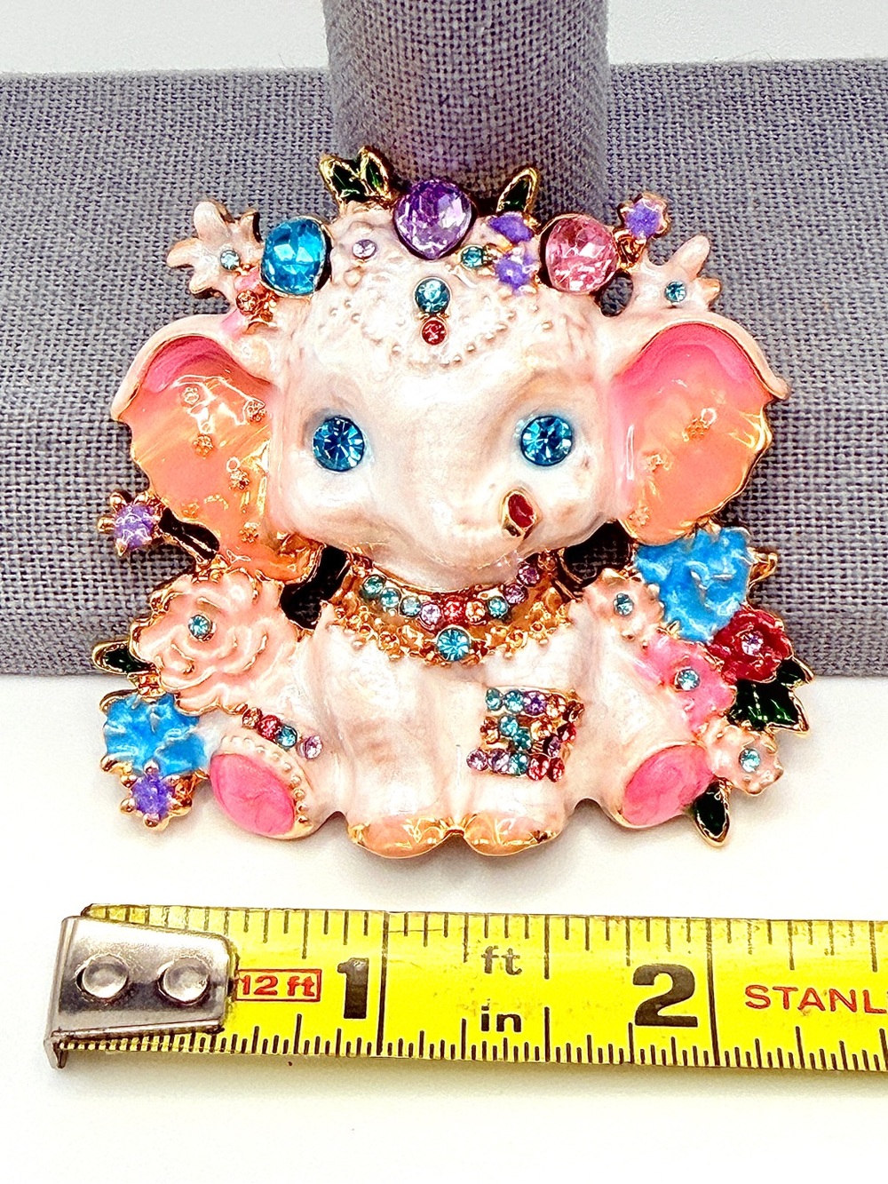 Rhinestone Crown Elephant Brooch - Picture 2 of 5